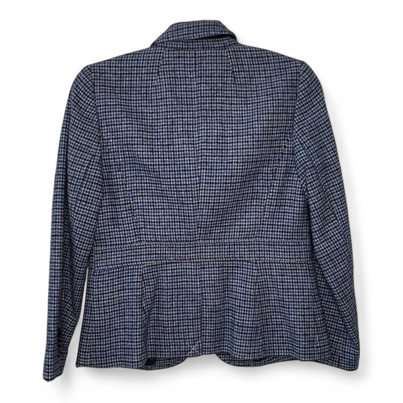 ⭐️ NWT Talbots Shetland Aberdeen Houndstooth Wool Blazer Size 4P
Tattersall - Picture 8 of 11